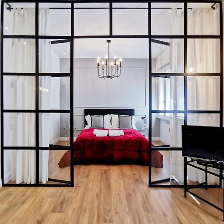 Chiclife - Florentin Downtown Apartment Bergamo Luaran gambar